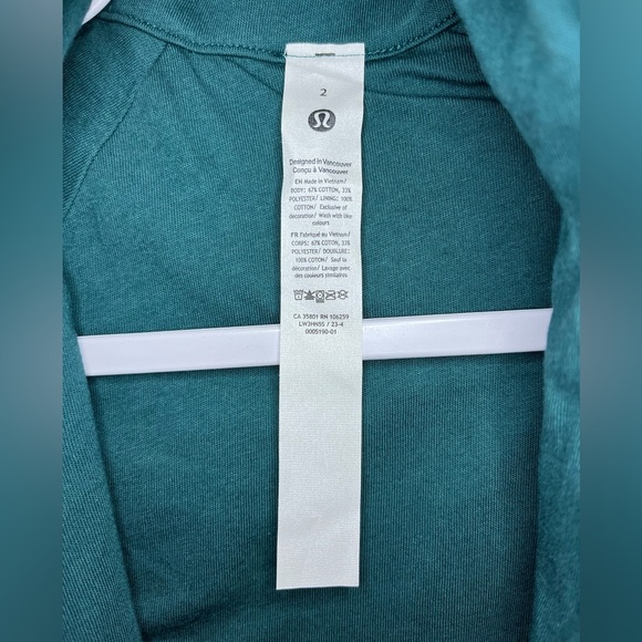 Lululemon Scuba Track Jacket *Velvet Cord in Storm Teal Size 2 - Picture 9 of 9
